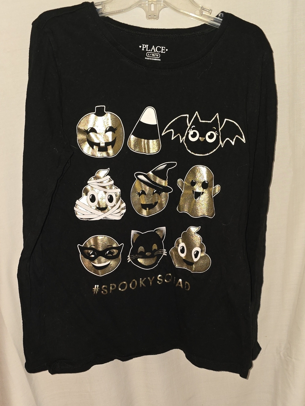 Place Kids Black Long-Sleeve Halloween Emoji Tee with Gold Accents